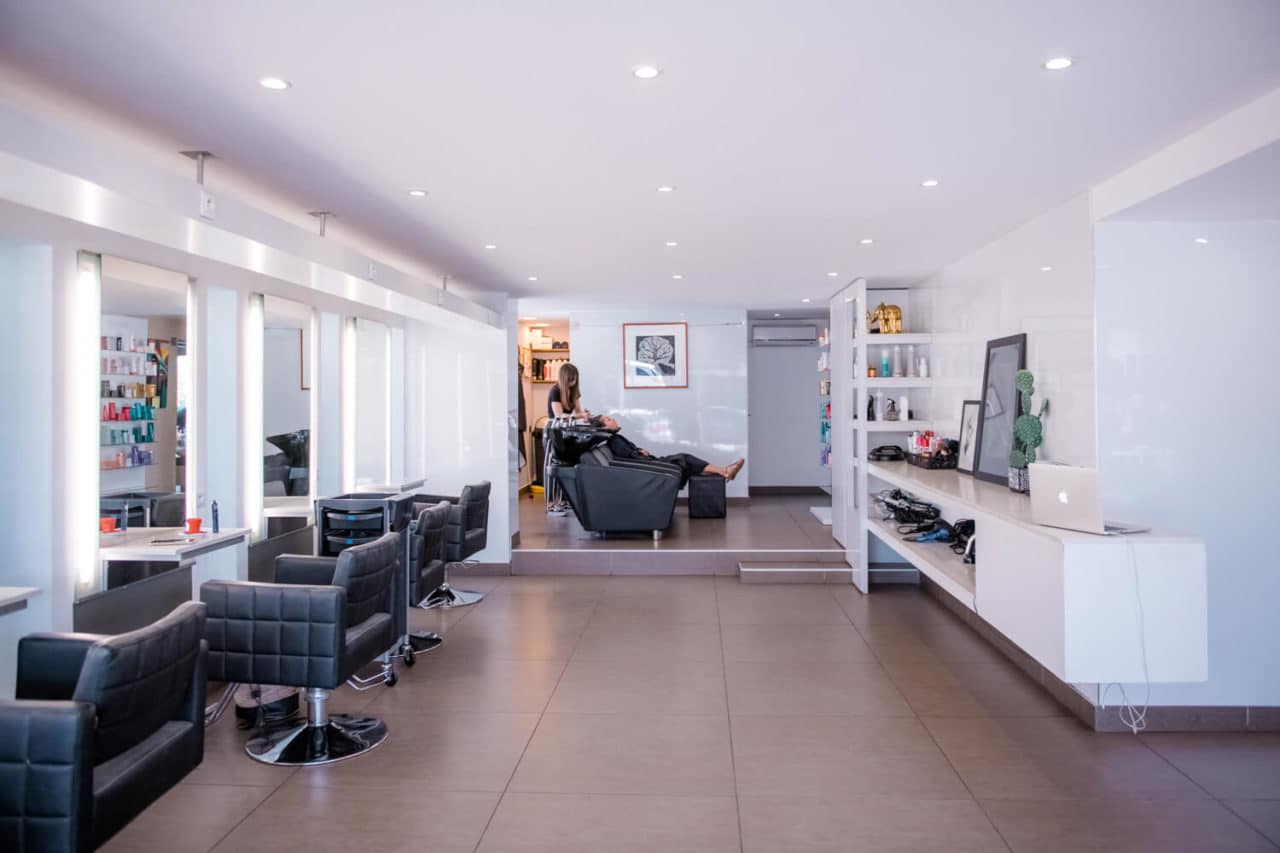 Avant Garde Salons De Coiffure Homme femme Noum a Et Dumb a avant-garde-salons-de-coiffure-homme-femme-noum-a-et-dumb-a